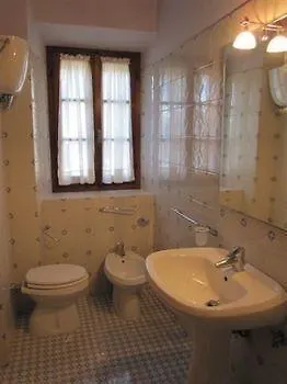 Gli Archi E La Quiete Guest House Cortona 0*,  Italy